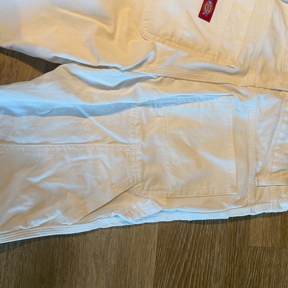 Dickies relaxed fit utility pant 28W x 32L - Picture 2 of 5